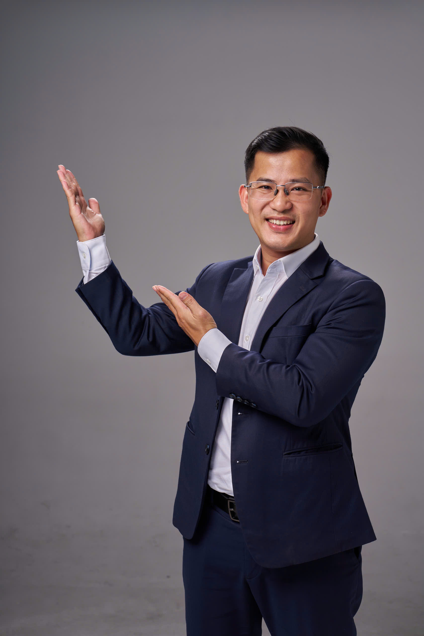 Nguyễn Hoàng